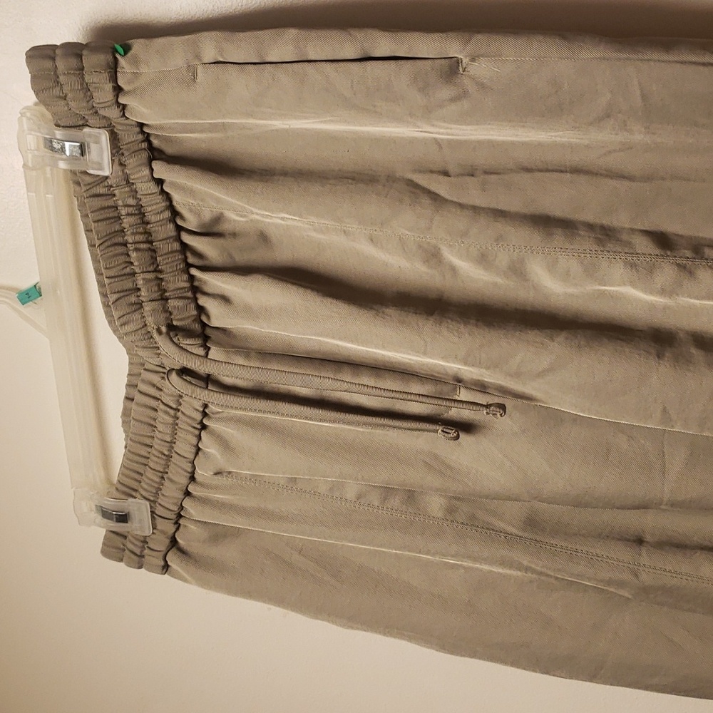 Zara Casual Tan Pants (L) - Picture 3 of 9
